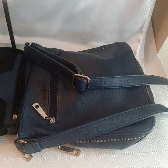 Michael kors crossbody Bag - Picture 12 of 16